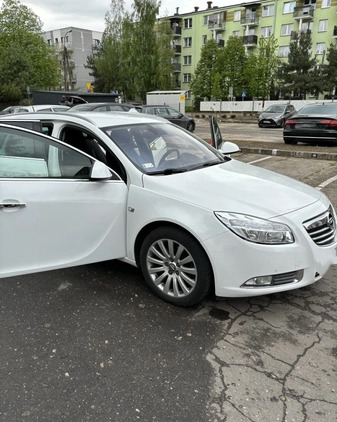 Opel Insignia cena 27000 przebieg: 141000, rok produkcji 2011 z Pruszków małe 379